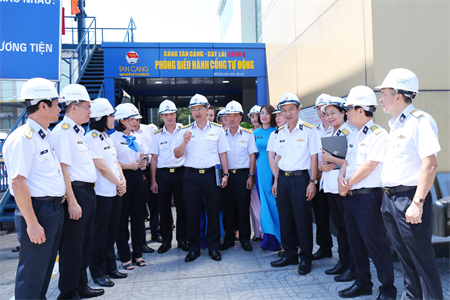 Công ty cổ phần Kho vận Tân cảng chính thức vận hành Cổng tự động