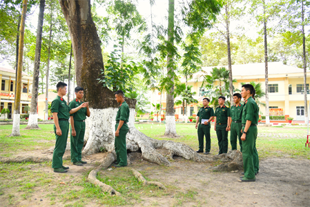 ​Tâm tình chiến sĩ mới: Trang bị “kỹ năng mềm” cho chiến sĩ mới