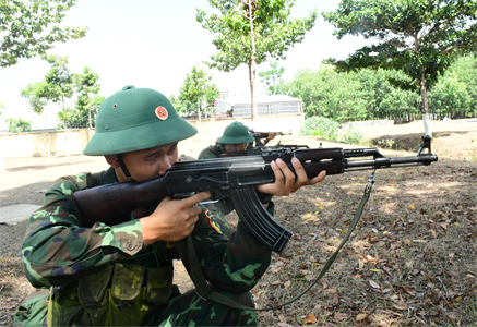 Chiến sĩ mới luyện rèn, tự tin thực hiện “3 tiếng nổ”