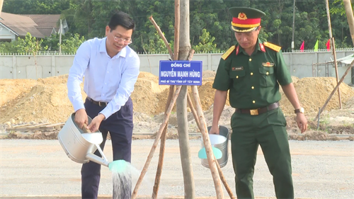 Tỉnh Tây Ninh phát động Tết trồng cây “Đời đời nhớ ơn Bác Hồ” năm 2024