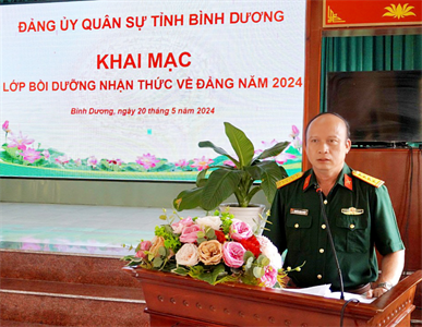 70 quần chúng ưu tú LLVT tỉnh Bình Dương được bồi dưỡng nhận thức về Đảng