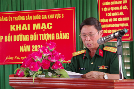 Đảng ủy Trường bắn Quốc gia Khu vực 3 tổ chức bồi dưỡng đối tượng Đảng năm 2024