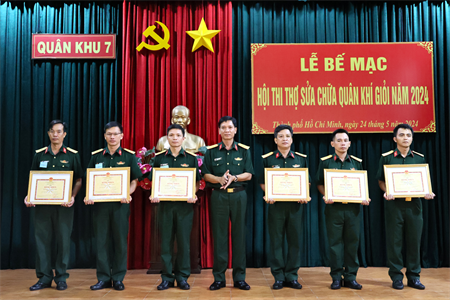 Bế mạc Hội thi thợ sửa chữa quân khí giỏi năm 2024