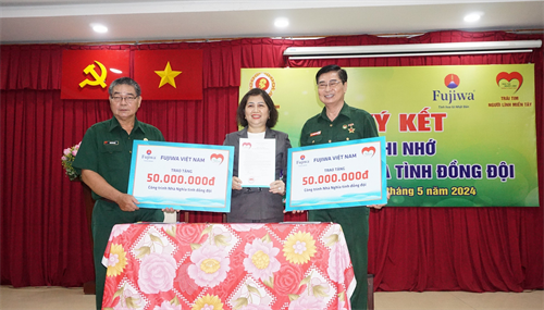 Câu lạc bộ Trái tim Người lính miền Tây: Ký kết bản ghi nhớ trao nhà "Nghĩa tình đồng đội"