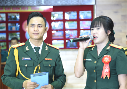 Mỗi điển hình tiên tiến là “bông hoa” lan toả những điều tốt đẹp