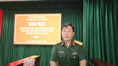 Quận 5: Khai mạc lớp bồi dưỡng kiến thức quốc phòng - an ninh