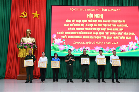 Tỉnh Long An tổng kết công tác phối hợp hoạt động giữa Bộ CHQS tỉnh với đoàn thể chính trị - xã hội và Hội Chữ thập đỏ tỉnh