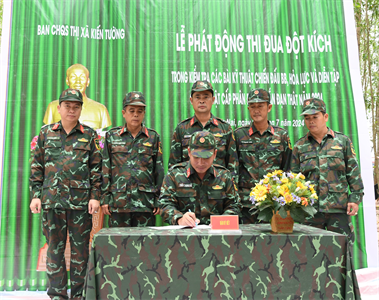 Ban CHQS thị xã Kiến Tường phát động thi đua đột kích kiểm tra, diễn tập