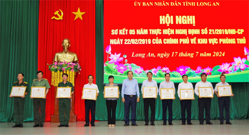 Tỉnh Long An sơ kết 5 năm thực hiện Nghị định số 21 của Chính phủ về khu vực phòng thủ