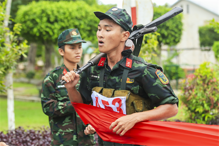 Những khoảnh khắc nỗ lực, vượt giới hạn bản thân tại Hội thao Quốc phòng, TDTT Quân khu 7