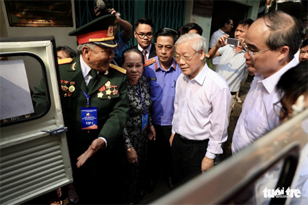 Tổng Bí thư Nguyễn Phú Trọng - nhà lãnh đạo được Nhân dân yêu mến