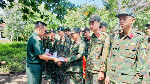 Ban CHQS thành phố Vũng Tàu động viên đội tuyển tham gia hội thi