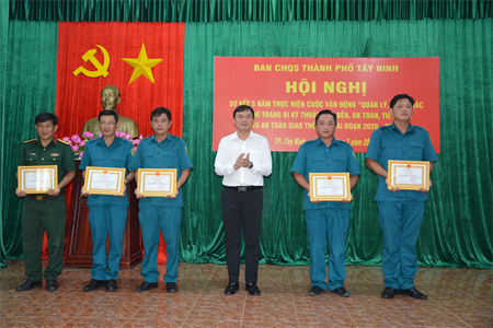 Ban CHQS thành phố Tây Ninh sơ kết thực hiện Cuộc vận động 50