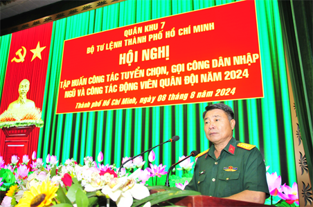 Bộ Tư lệnh TP. Hồ Chí Minh tập huấn công tác tuyển chọn, gọi công dân nhập ngũ và công tác động viên Quân đội