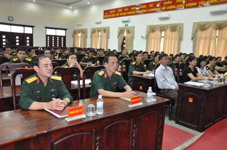 Sư đoàn 317 nâng cao trình độ ngoại ngữ cho sĩ quan, quân nhân chuyên nghiệp