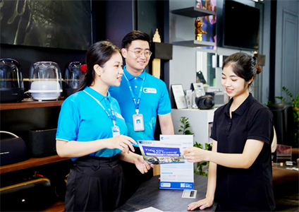 Mua sắm mùa tựu trường, nhận ngay phần quà lên đến 200 triệu đồng với Mcredit