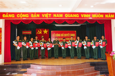 Bộ Tham mưu Quân khu công bố Quyết định tổ chức lại và ban hành biểu tổ chức biên chế Tiểu đoàn Đặc công 60