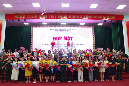 Trung đoàn Gia Định tổ chức các hoạt động nhân dịp ngày Phụ nữ Việt Nam và ngày Doanh nhân Việt Nam