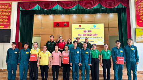 Ban CHQS Quận 8 sôi nổi hưởng ứng “Ngày Pháp luật nước Cộng hòa XHCN Việt Nam"