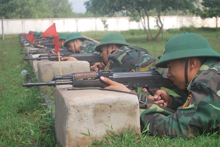 Chiến sĩ mới sau 3 tháng huấn luyện ở Trung đoàn 201 (Sư đoàn 302)