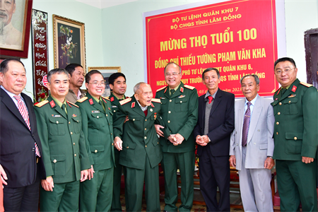 Chân dung tướng lĩnh Quân khu 7 (1945-2020): Thiếu tướng Phạm Văn Kha