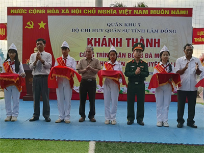 Bộ CHQS tỉnh Lâm Đồng khánh thành sân bóng đá mini