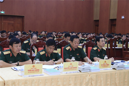 Đại tướng Phan Văn Giang chủ trì điểm cầu tỉnh Bình Dương dự Hội nghị toàn quốc quán triệt, triển khai tổng kết thực hiện Nghị quyết số 18-NQ/TW