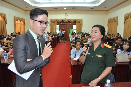 Ủy ban Dân số Gia đình-Trẻ em Quân khu 7: Tổ chức truyền thông chăm sóc sức khỏe sinh sản