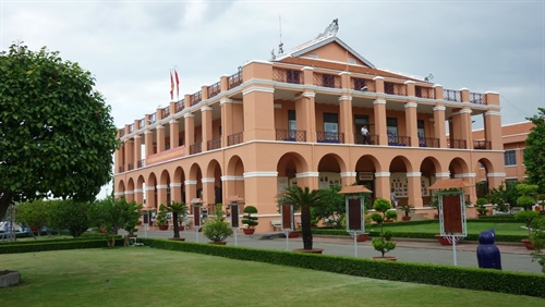 Bến Nhà Rồng - Nơi in dấu chân Người