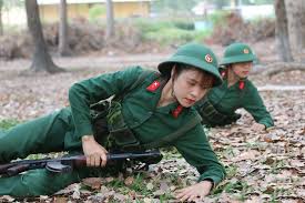 Chế độ phụ cấp khuyến khích đối với công dân nữ đi nghĩa vụ quân sự được quy định như thế nào?