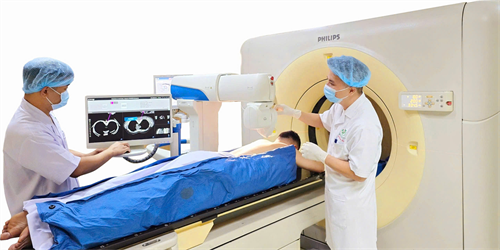 Robot Maxio: Bước tiến vượt bậc trong sinh thiết xương tại Bệnh viện Quân y 175