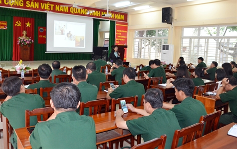 Bộ đội Biên phòng TP Hồ Chí Minh tuyên truyền về Ngày Gia đình Việt Nam