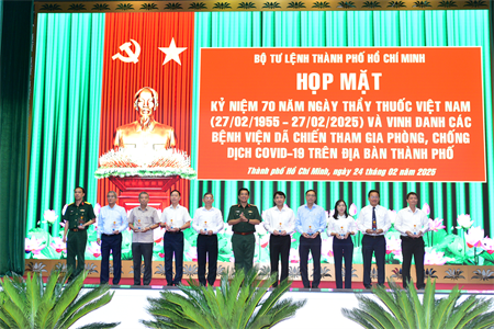 Bộ Tư lệnh TPHCM họp mặt kỷ niệm 70 năm ngày thầy thuốc Việt Nam