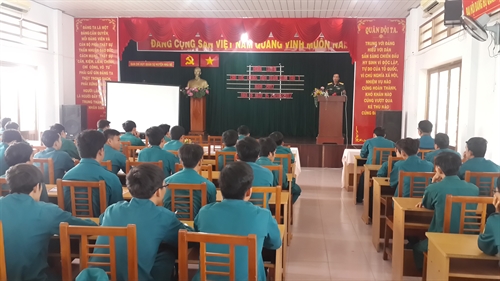 Huyện Nhà Bè (TPHCM): Nâng cao nhận thức, nghiệp vụ công tác chuyên môn cho dân quân xã, thị trấn