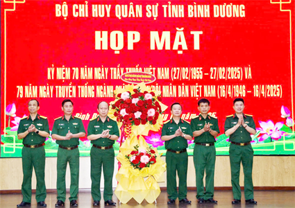 Bộ CHQS tỉnh Bình Dương: Họp mặt kỷ niệm 70 năm Ngày Thầy thuốc Việt Nam 27/2