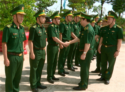 Kiểm tra công tác huấn luyện, sẵn sàng chiến đấu Bộ đội Biên phòng tỉnh Long An
