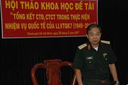 Quân khu 7: Hội thảo khoa học đề tài 
“Tổng kết CTĐ, CTCT trong thực hiện nhiệm vụ quốc tế…”