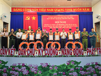 Phường Phú Thọ, thành phố Thủ Dầu Một sơ kết mô hình ‘‘dân quân xung kích mùa mưa bão’’