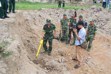 Hội thảo và khảo sát, tìm kiếm, quy tập hài cốt liệt sĩ tại sân bay Tân Sơn Nhất