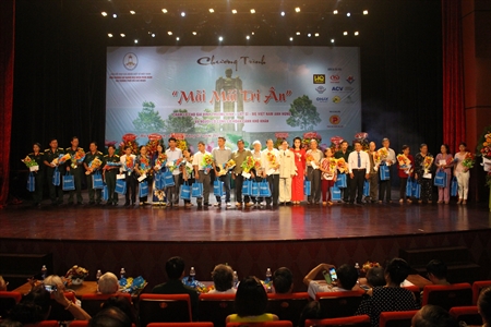 Chương trình nghệ thuật “ Mãi mãi tri ân” kỷ niệm 70 năm ngày Thương binh liệt sĩ (27/7/1947 – 27/7/2017)