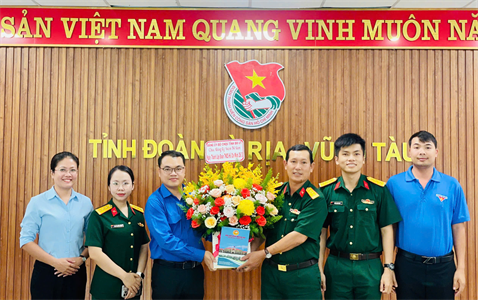Bộ CHQS tỉnh Bà Rịa - Vũng Tàu thăm, chúc mừng Tỉnh đoàn nhân kỷ niệm 94 năm Ngày thành lập Đoàn TNCS Hồ Chí Minh