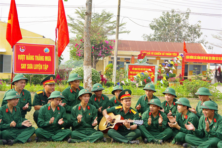 Chiến sĩ mới Tiểu đoàn 3, Lữ đoàn 77 trưởng thành trong môi trường quân ngũ