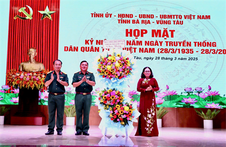 Tỉnh Bà Rịa - Vũng Tàu họp mặt kỷ niệm 90 năm ngày truyền thống Dân quân tự vệ Việt Nam