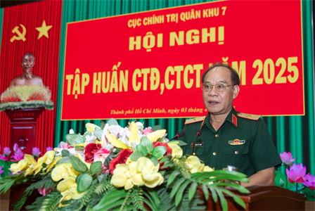 Tập huấn công tác Đảng, công tác chính trị năm 2025