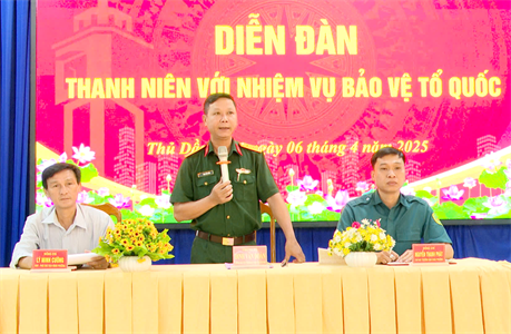 Diễn đàn “Thanh niên với nhiệm vụ bảo vệ Tổ quốc” ở thành phố Thủ Dầu Một