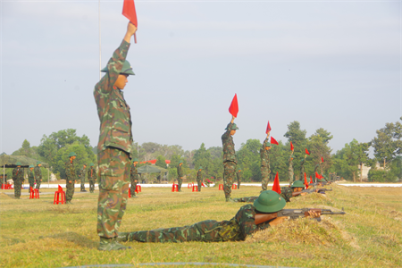 Lính trẻ Sư đoàn 5 thi đua “Thần tốc, quyết thắng”