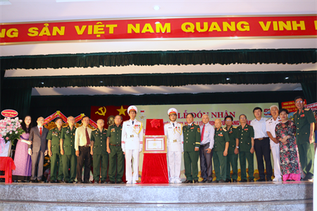 Truy tặng danh hiệu “Anh hùng Lực lượng vũ trang Nhân dân” cho Thiếu tướng Hoàng Thế Thiện