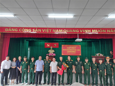 Quận 10 tiếp Đoàn Cựu chiến binh Tiểu đoàn 1 Long An (khu vực phía Bắc) về thăm lại chiến trường xưa