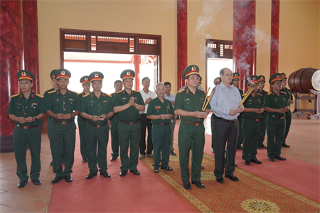 Trung đoàn 10, Bộ Tư lệnh TPHCM gặp mặt kỷ niệm 59 năm Ngày truyền thống