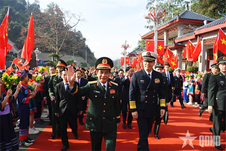 Giao lưu hữu nghị quốc phòng biên giới Việt Nam-Trung Quốc lần thứ 9 chính thức bắt đầu